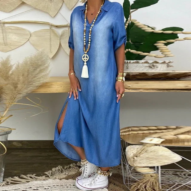 Lea | Langes Kleid im Jeanslook mit Seitenschlitz