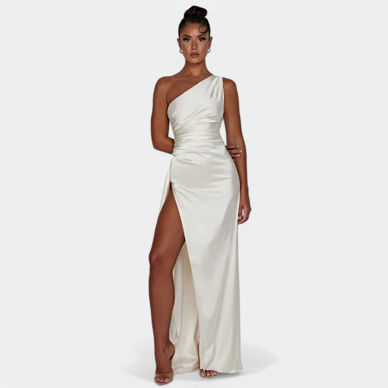 SERENYA – Luxuriöses Satin Abendkleid