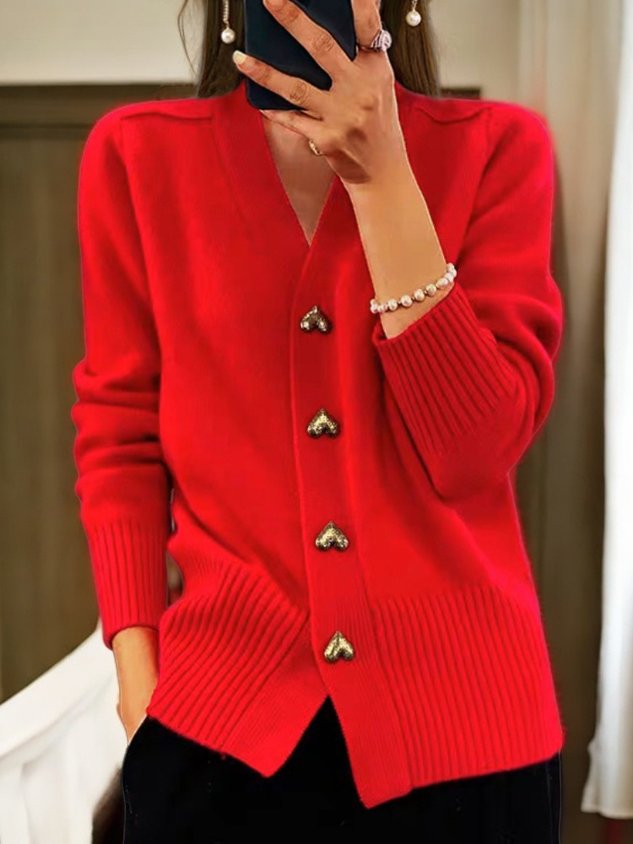 Liliane – eleganter Cardigan mit Herzknöpfen