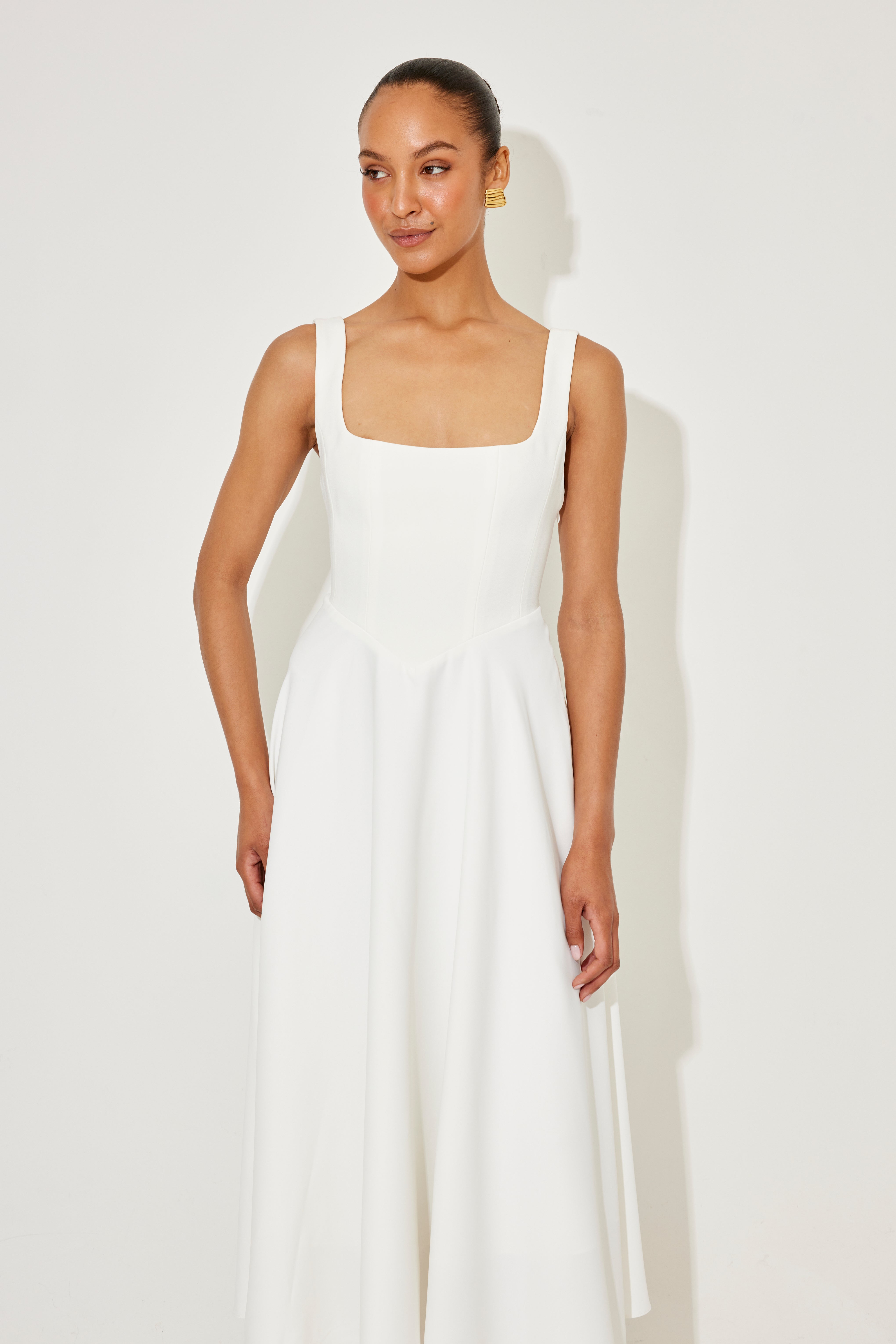 Amelia | Zeitlose Fließende Midi-Kleid