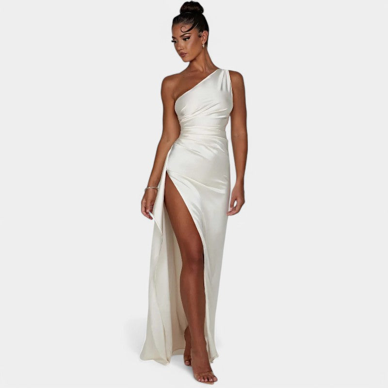 SERENYA – Luxuriöses Satin Abendkleid