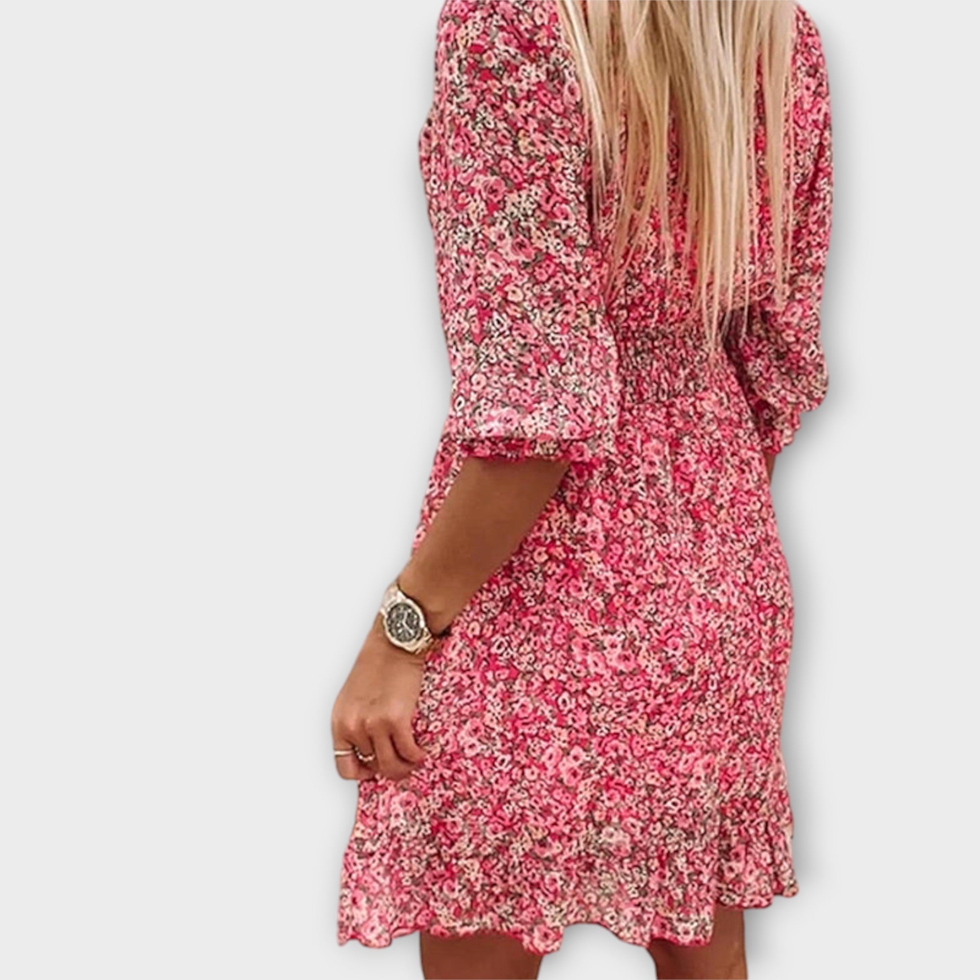 Fiora – Das Blühende Sommerkleid mit Fröhlichen Vibes