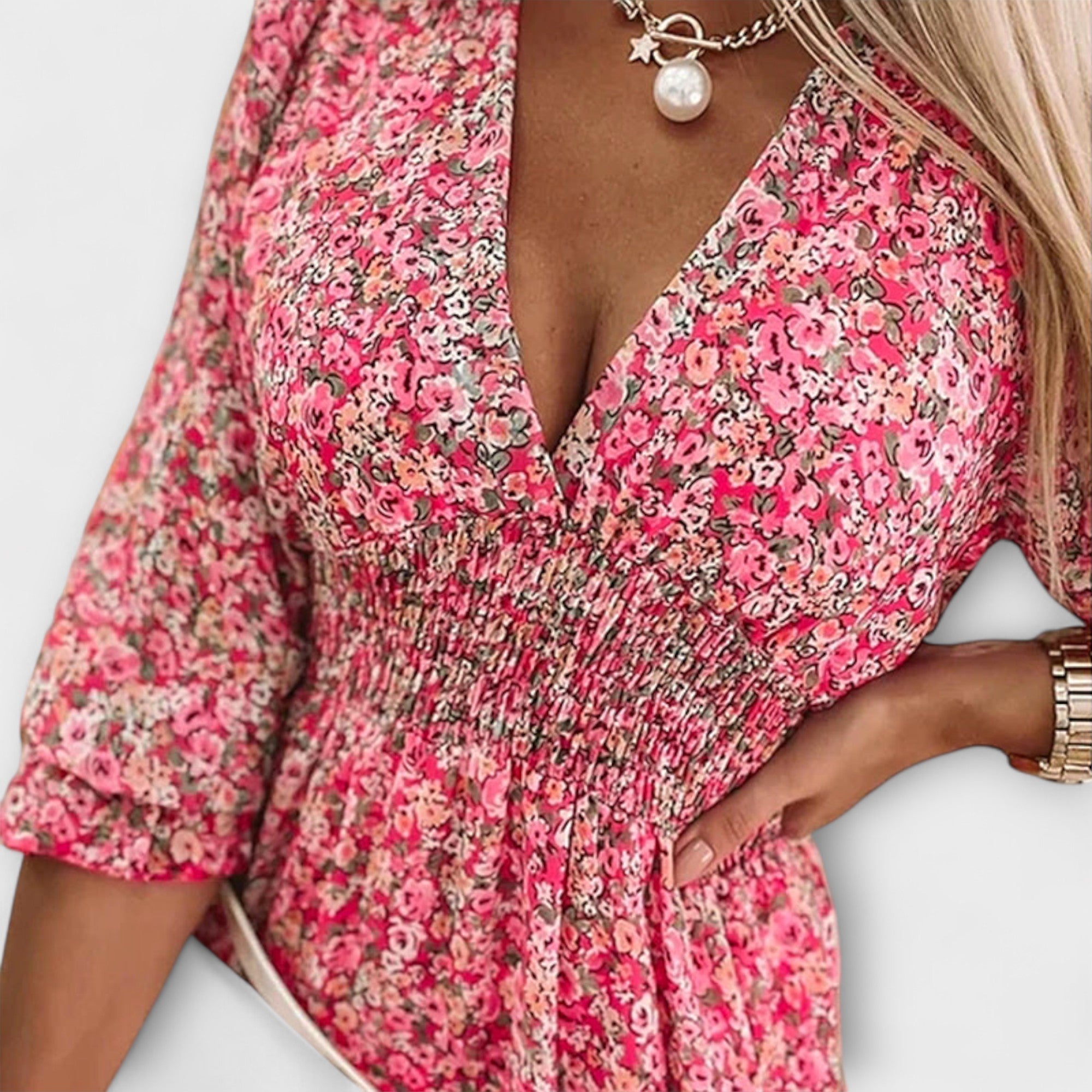 Fiora – Das Blühende Sommerkleid mit Fröhlichen Vibes