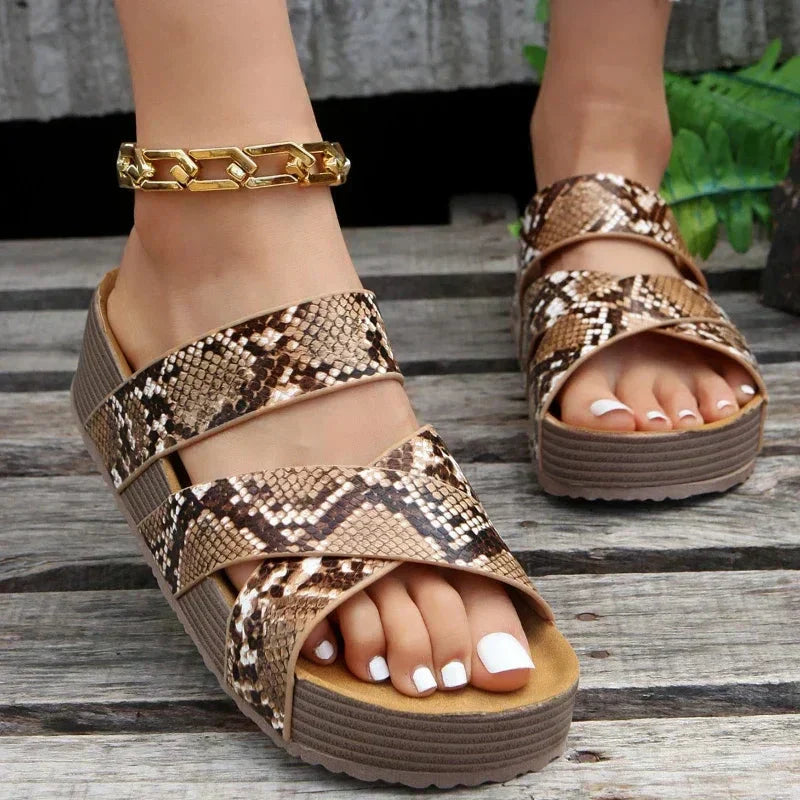 Marta | Orthopädische Ledersandalen aus hochwertigem Material